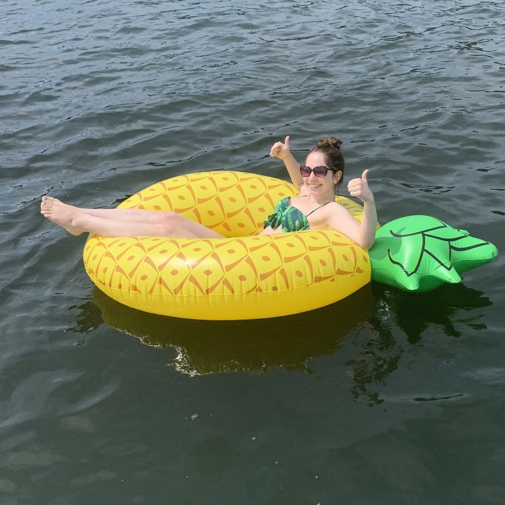 Meet your Posher, Rachel